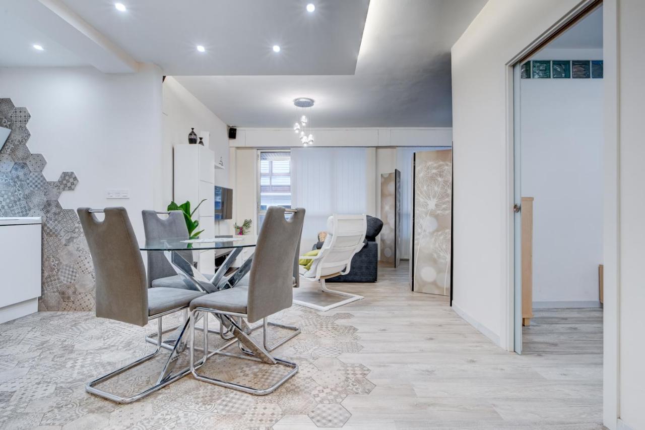 Precioso Apartamento Cercano Al Mar, Parking, 4 Pax Hondarribia Eksteriør billede